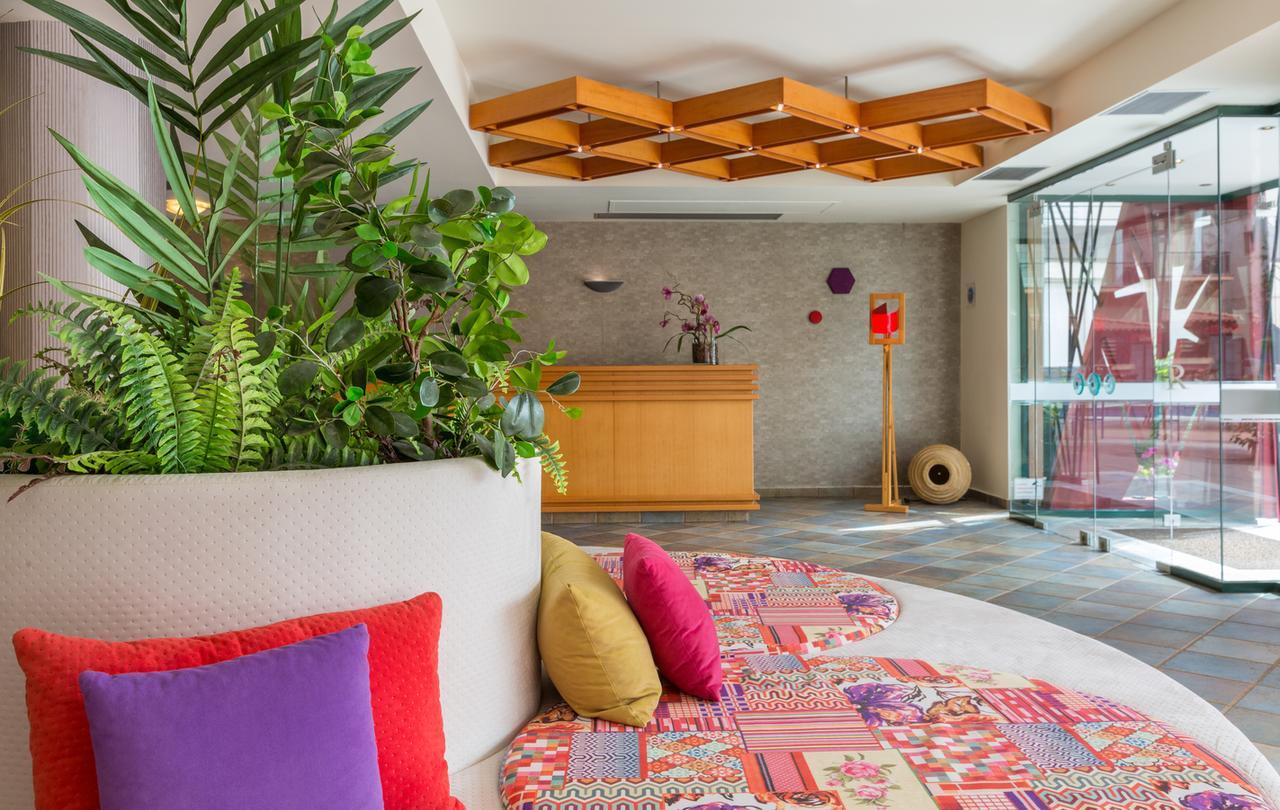 Flisvos Royal Hotel & Suites تولو المظهر الخارجي الصورة